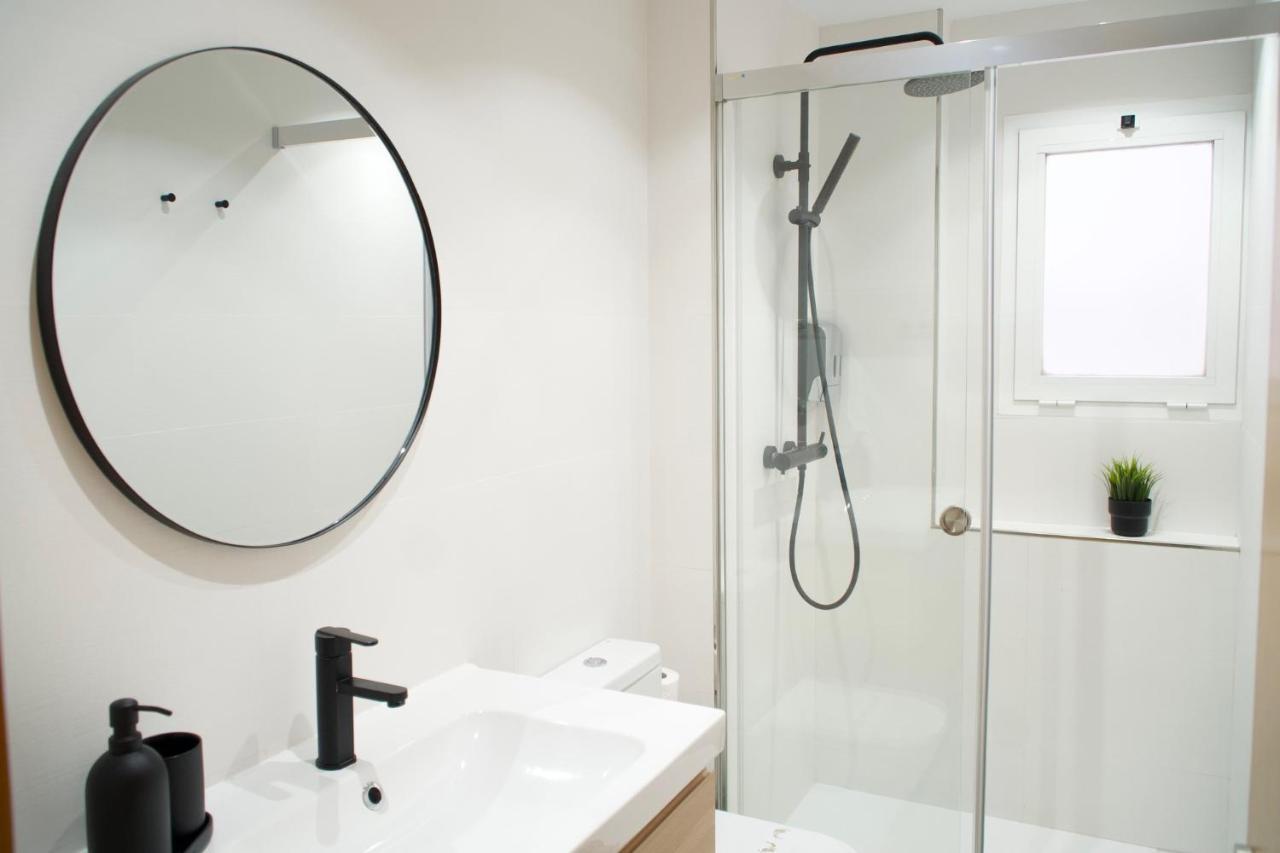 Colon & Soho By Ele Apartments Malaga Bagian luar foto