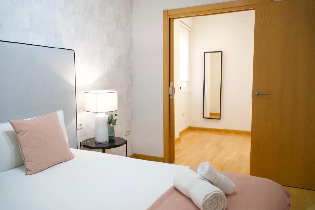 Colon & Soho By Ele Apartments Malaga Bagian luar foto
